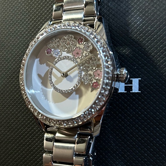 Coach Preston Silver Bracelet Watch With 36mm White Face With Moving Flowers - Picture 3 of 11